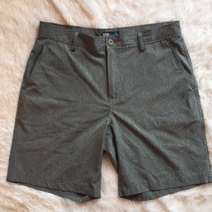 Men’s Gray Stretch Performance Shorts, 34